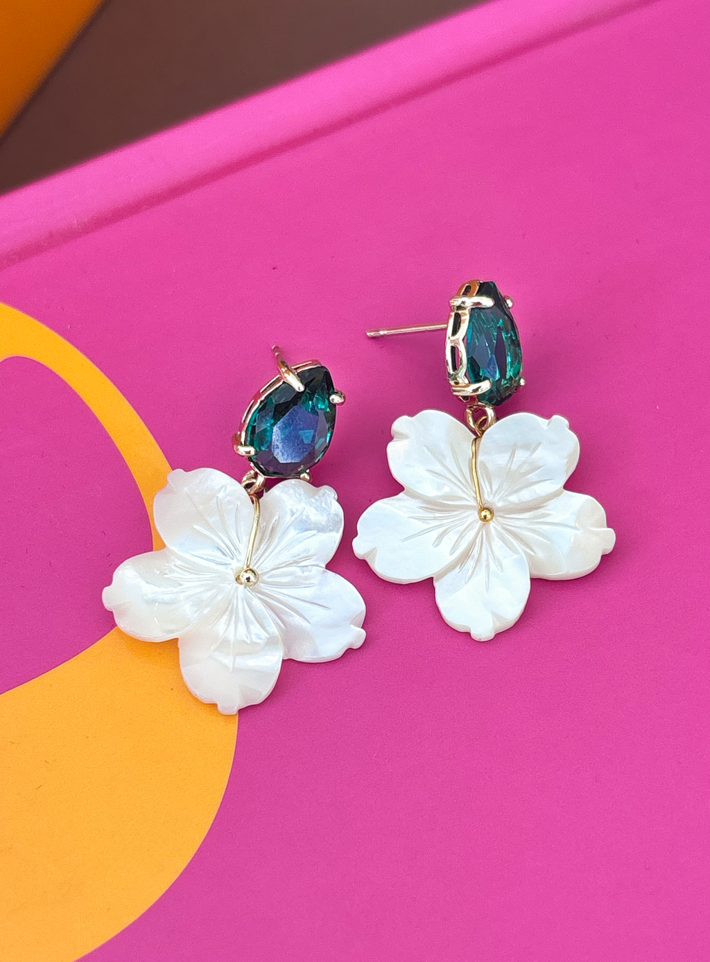 Green Opaline Blossoms